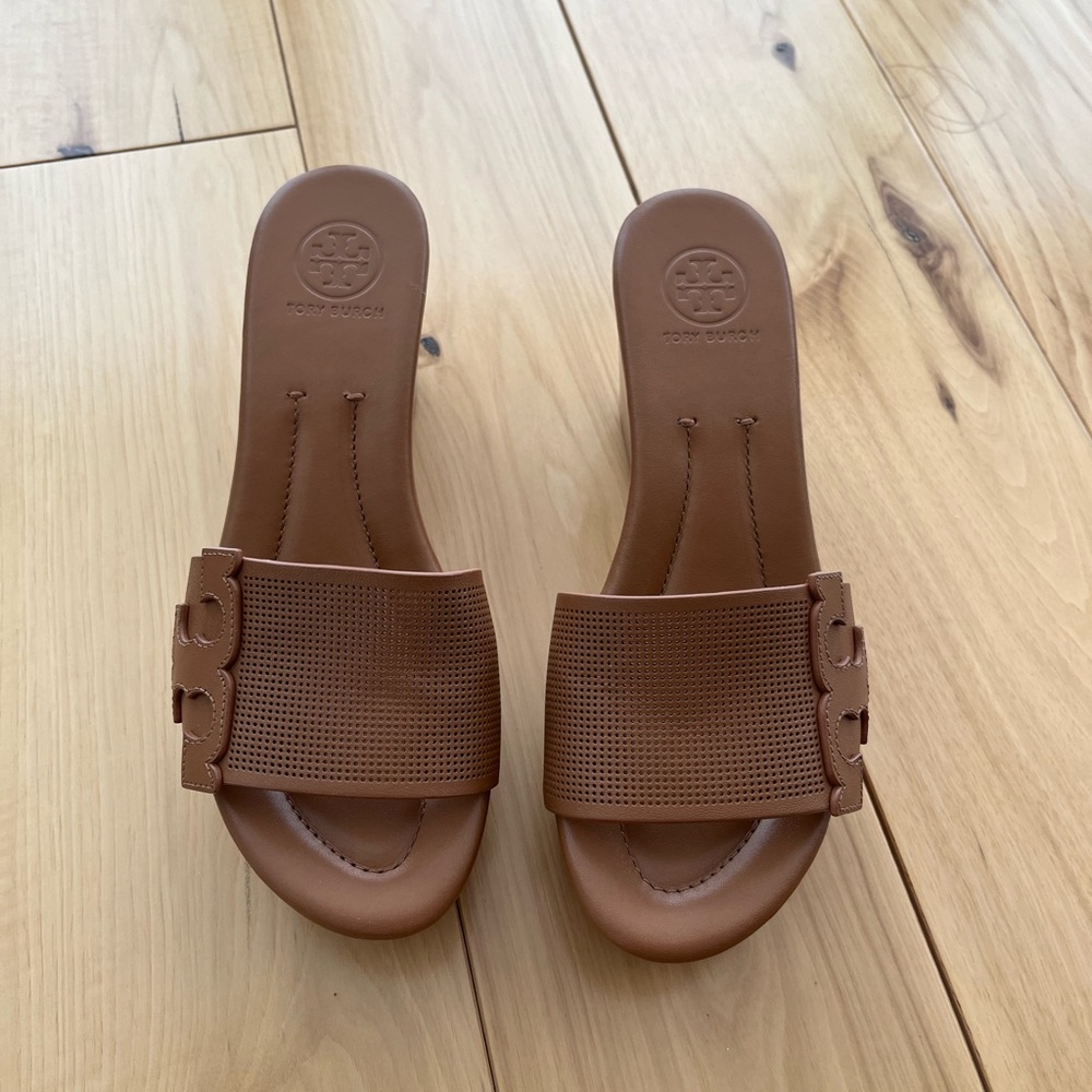 Tory Burch Wedge Heels size 5.5
